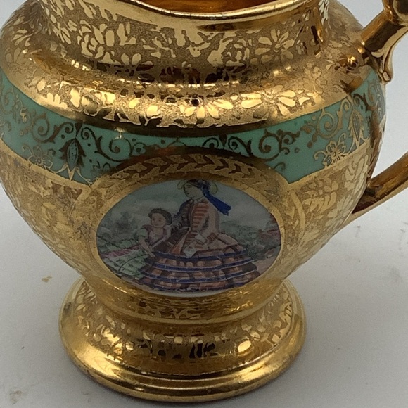 Vintage Le Mieux 24k Gold Hand Decorated Footed Cream Pitcher - Picture 2 of 14